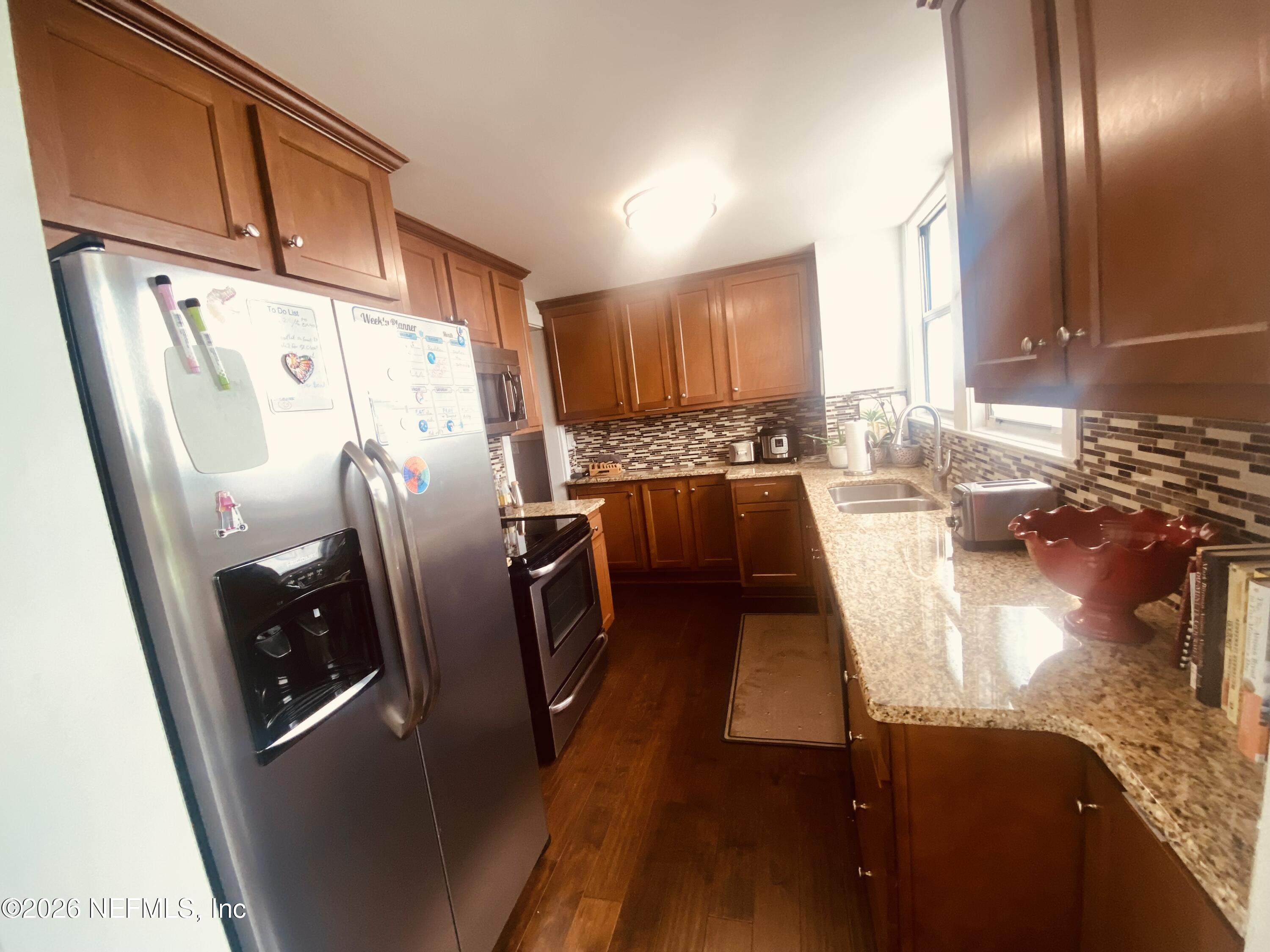 1846 MARGARET Street 7A