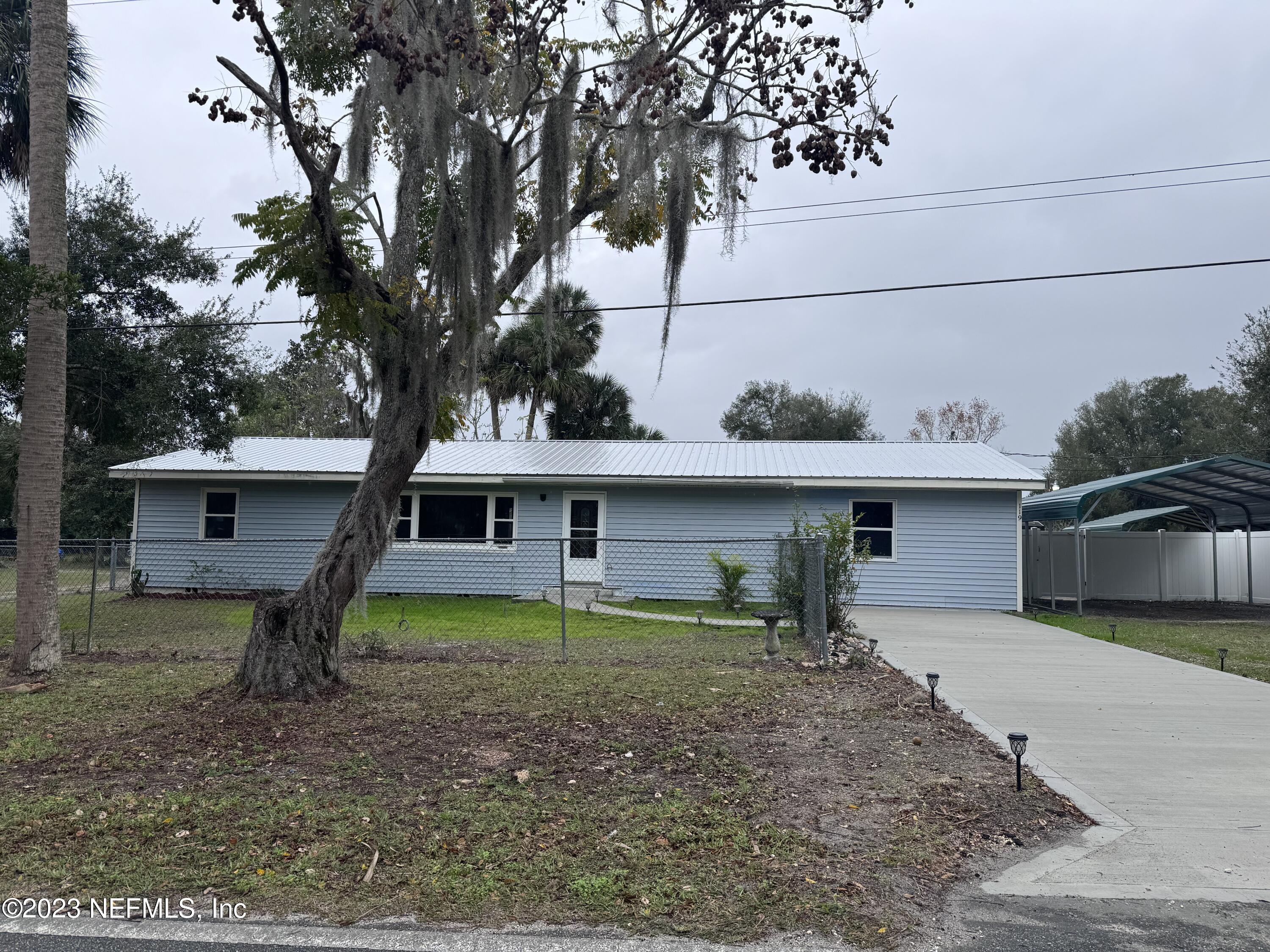 Pomona Park, FL home for sale located at 119 HIGHLANDS Avenue, Pomona Park, FL 32181