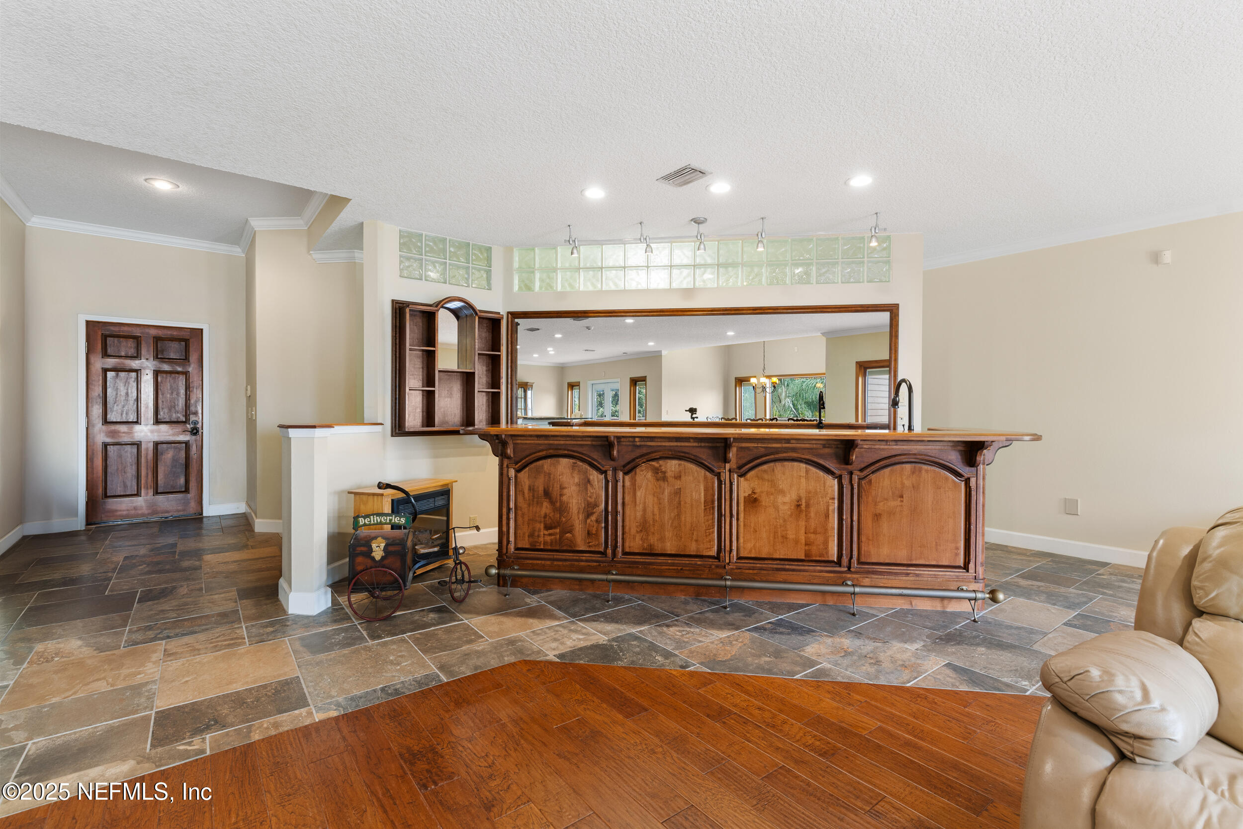 4343 SEMINOLE Street