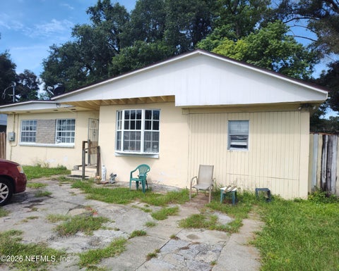 Photo of 1080 EASTDALE Street, Jacksonville, FL 32211 (MLS # 2164136)