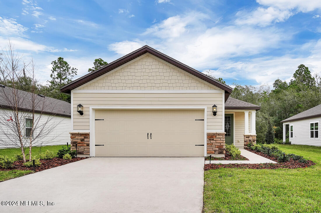 Jacksonville, FL home for sale located at 6955 Canoe Birch Road, Jacksonville, FL 32219