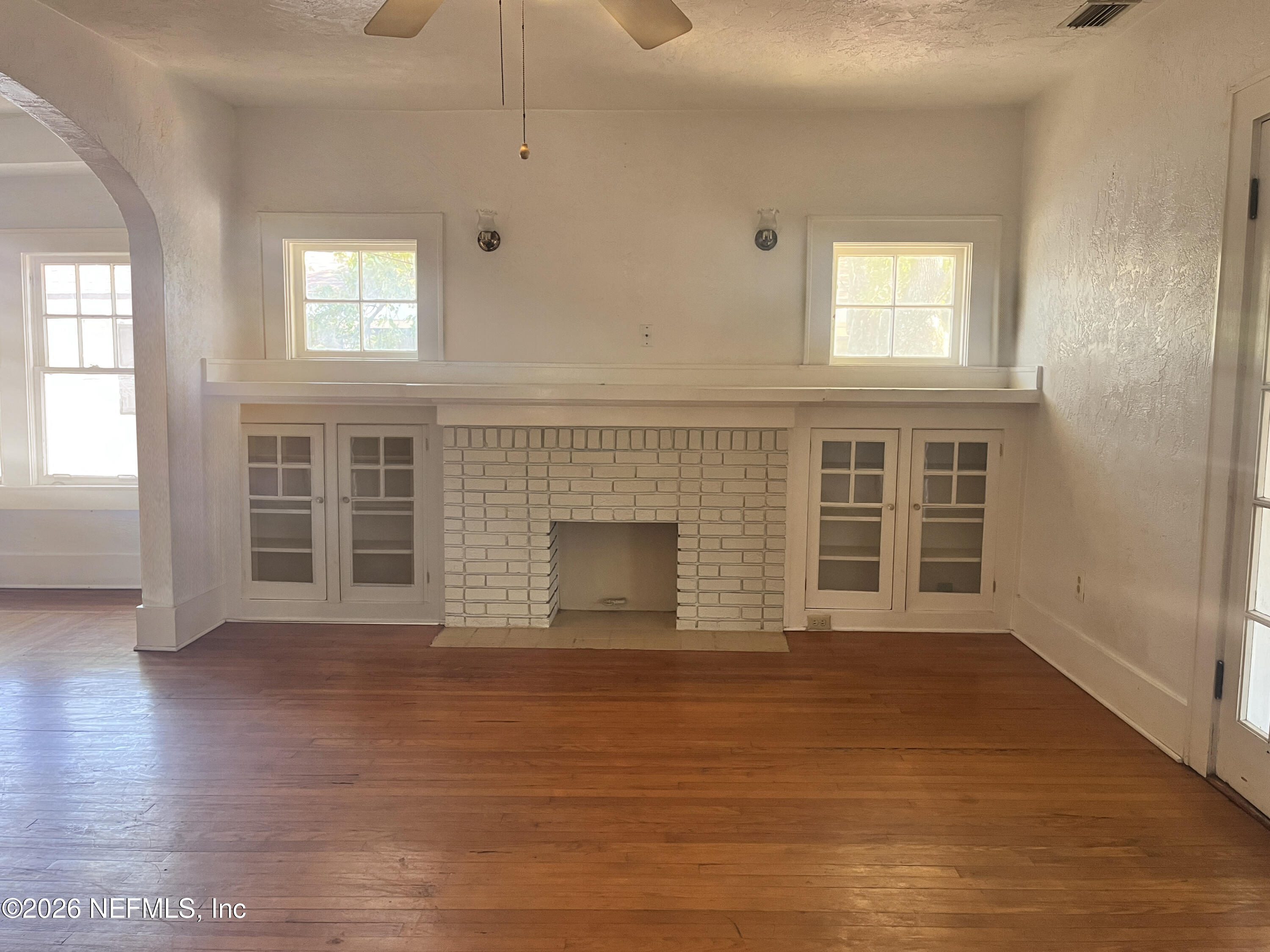 337-339 11TH Street