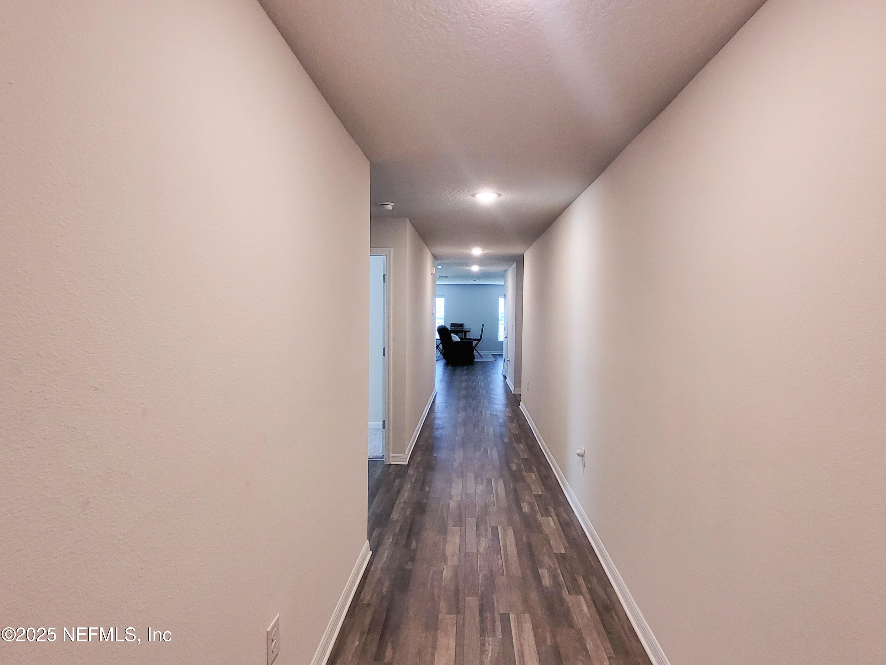 256 RIVER HILL Drive