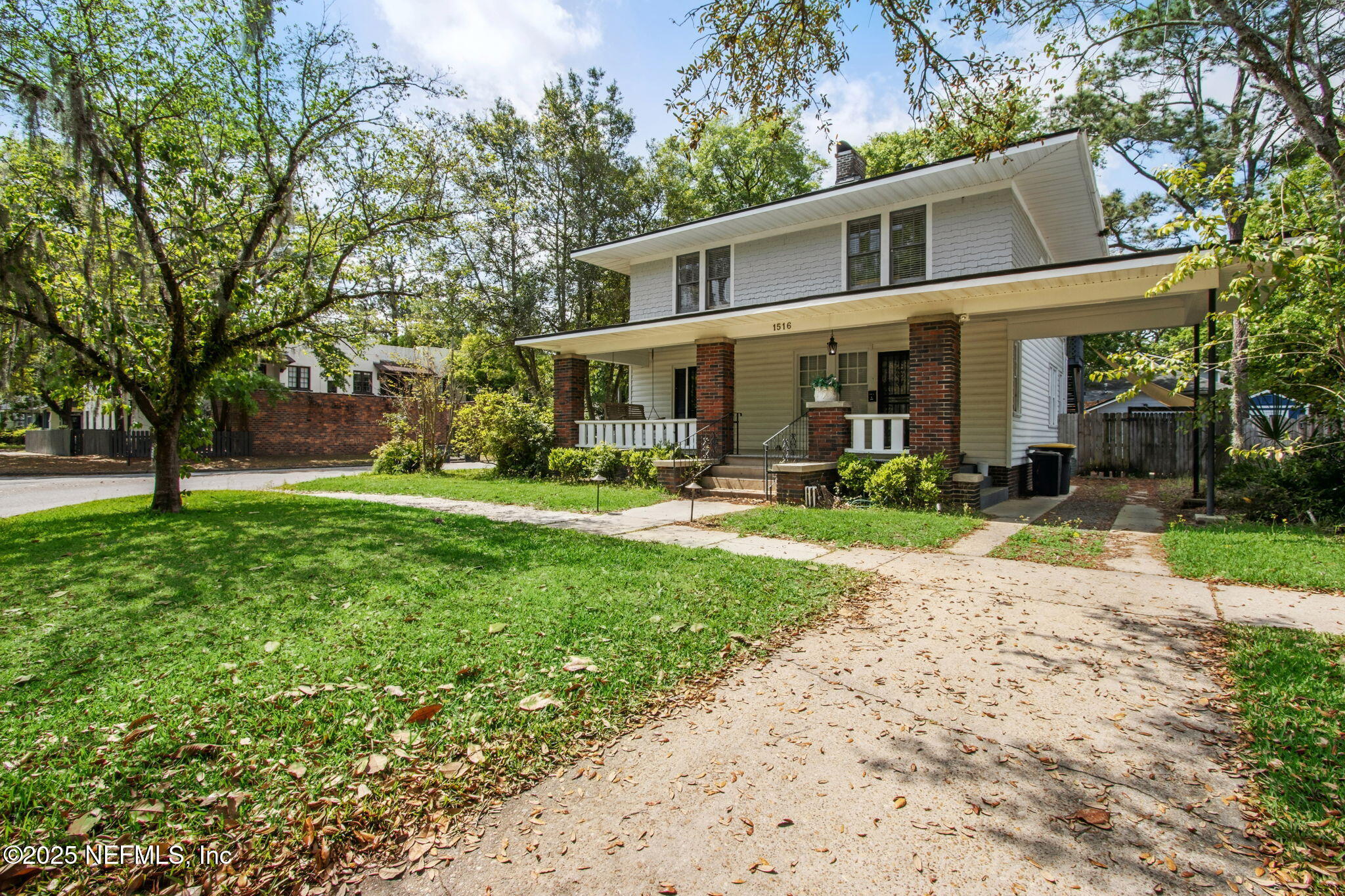 1516 ABERDEEN Street