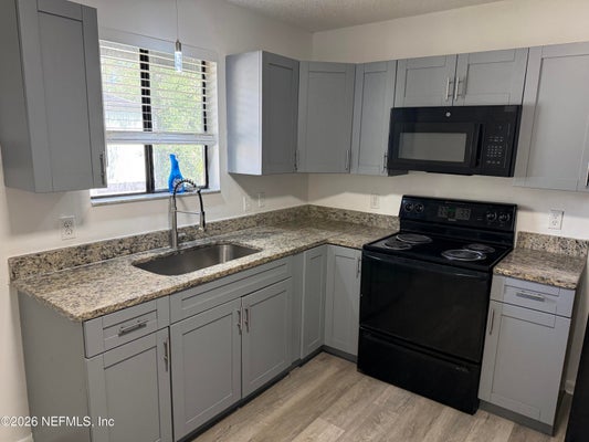 5243 WESTCHASE CT APT 4, JACKSONVILLE, FL 32210 - Image 3cd40d6713bb791d2e172ac48f0da03e/40137341