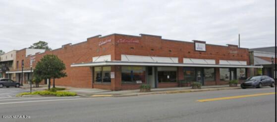 24 South College Street (pix)