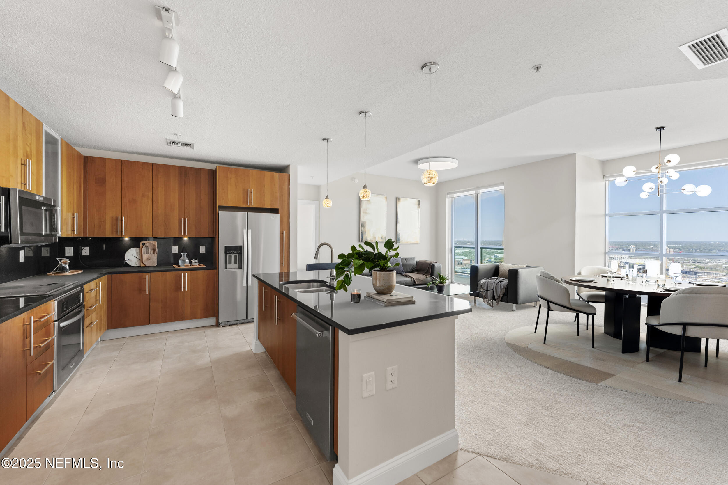 1431 RIVERPLACE Boulevard 3507