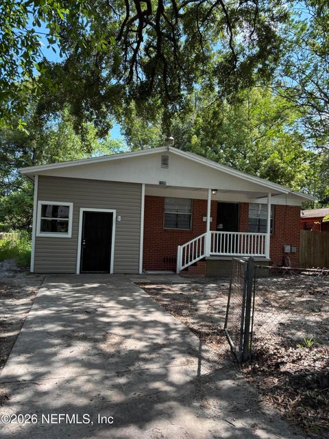 Photo of 2502 ROBERT Street, Jacksonville, FL 32209 (MLS # 2150242)