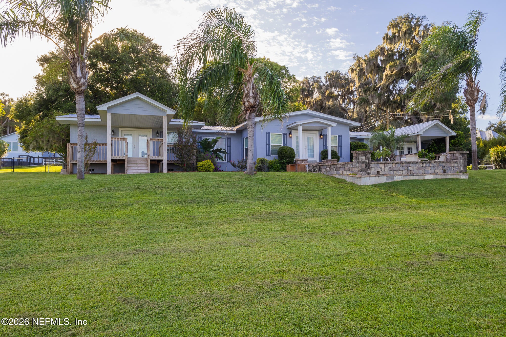 1 MAGNOLIA Avenue