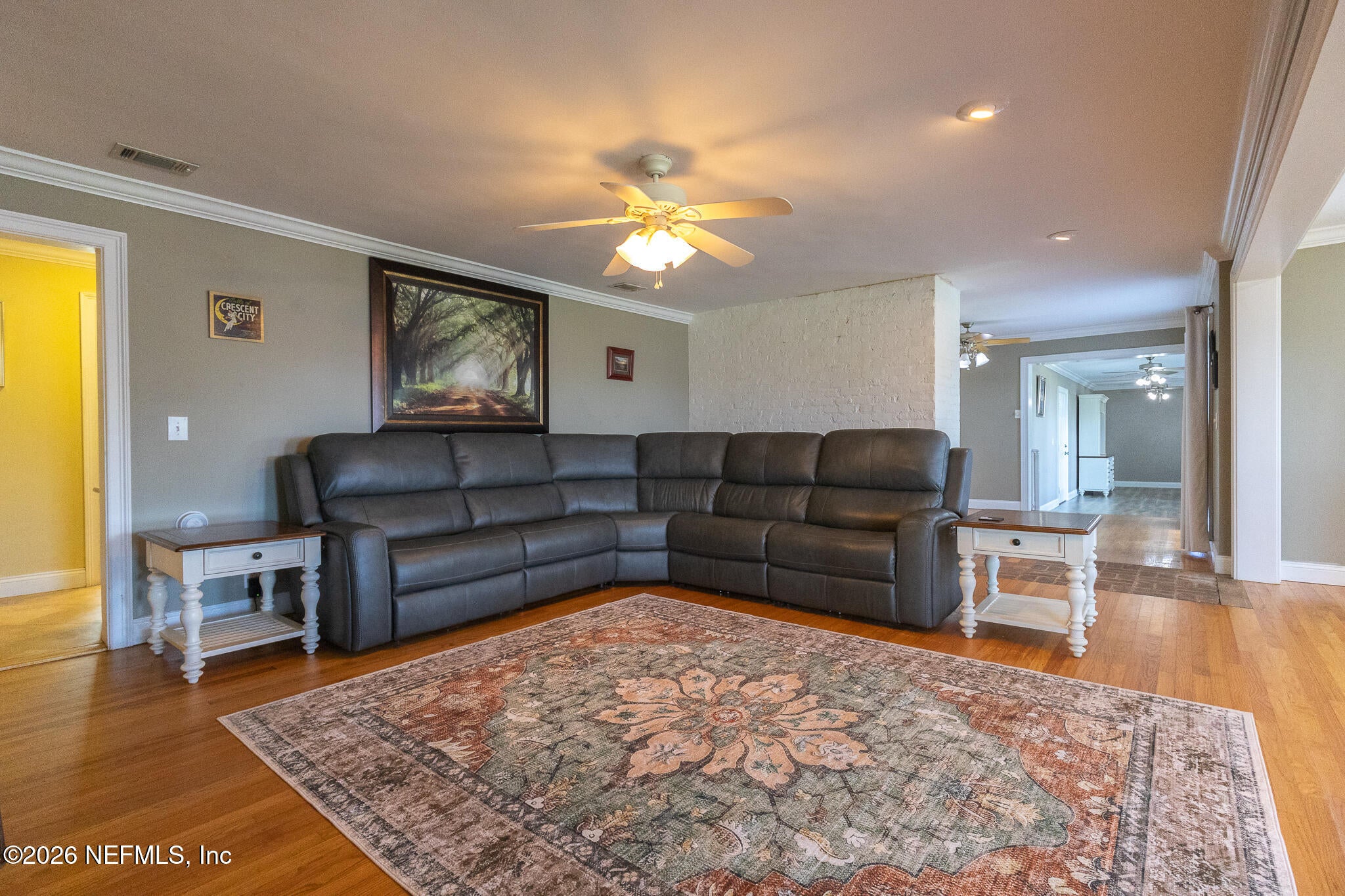 1 MAGNOLIA Avenue