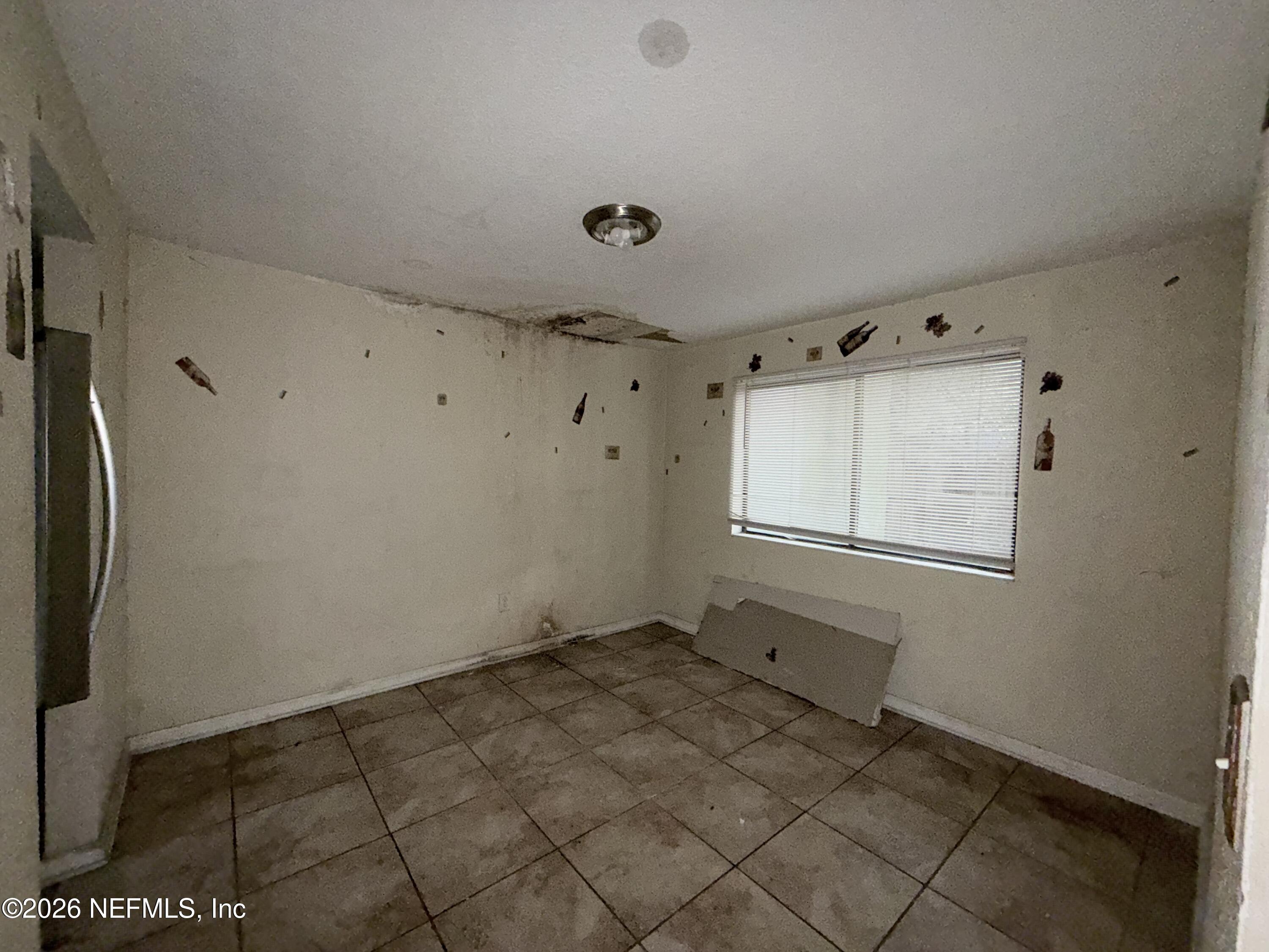 718 OAKS MANOR Court M1-2