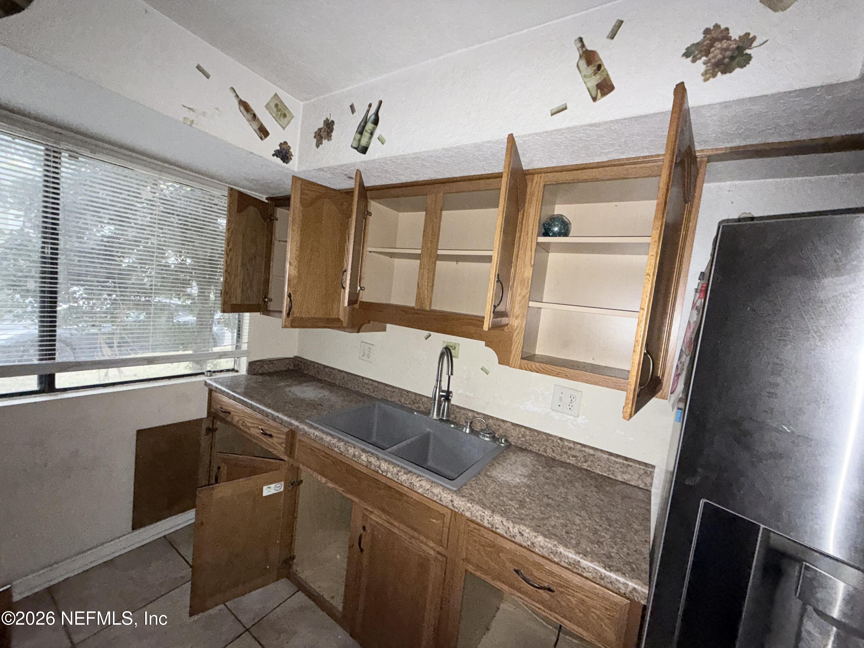 718 OAKS MANOR Court M1-2