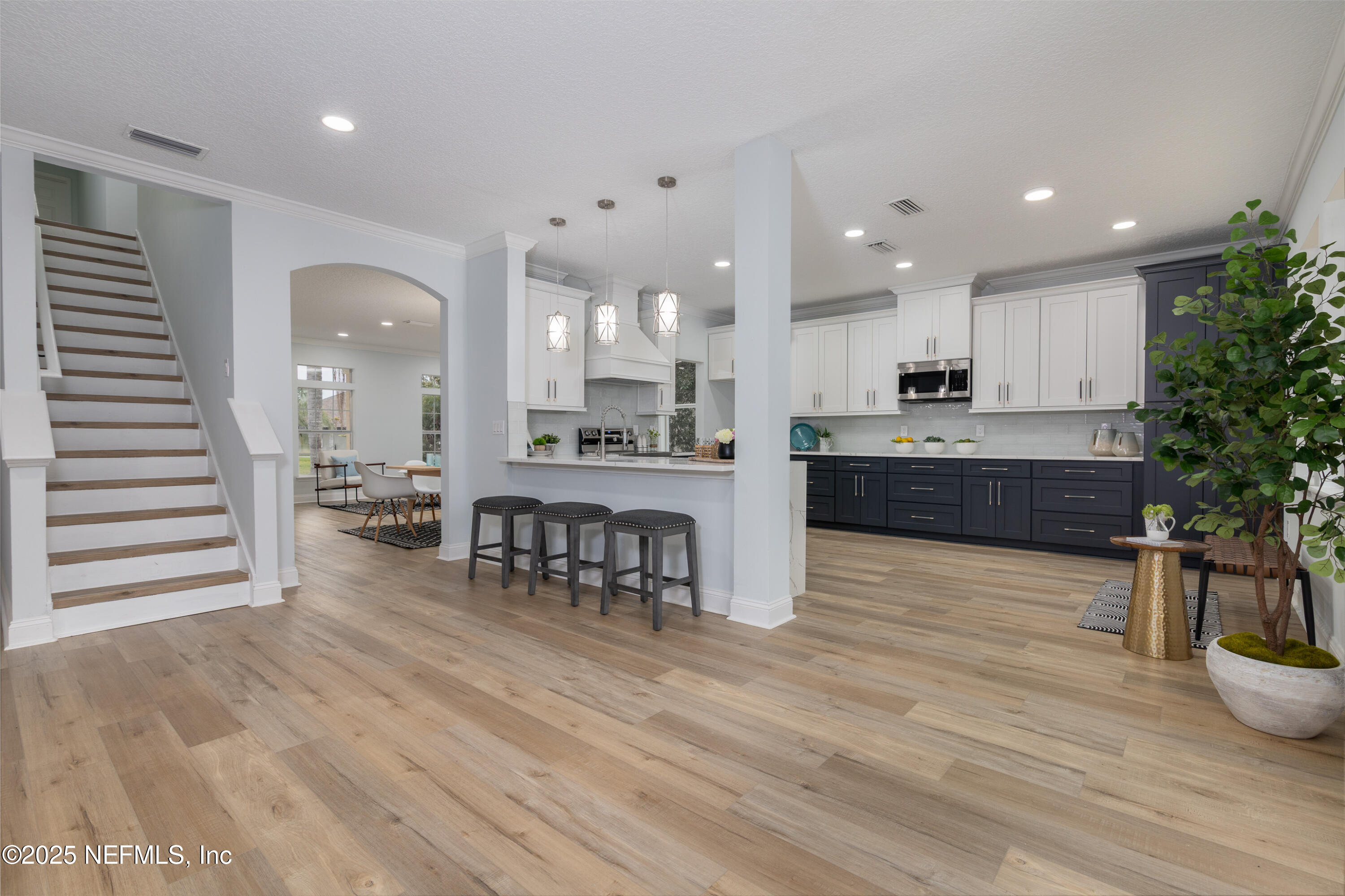 180 PRINCE PHILLIP Drive