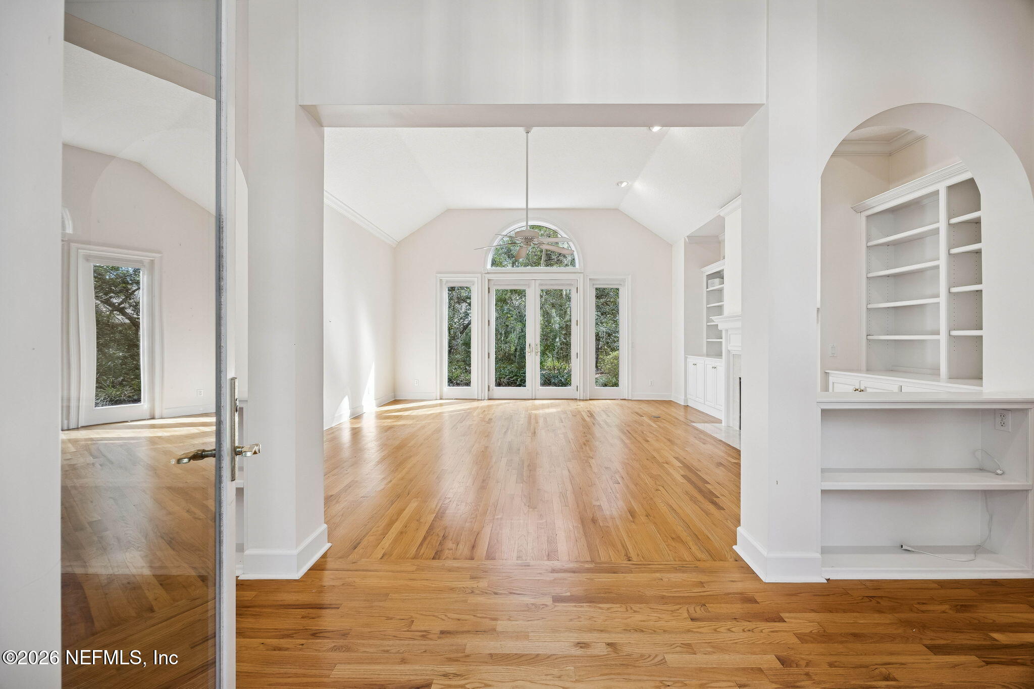 10 HICKORY Lane