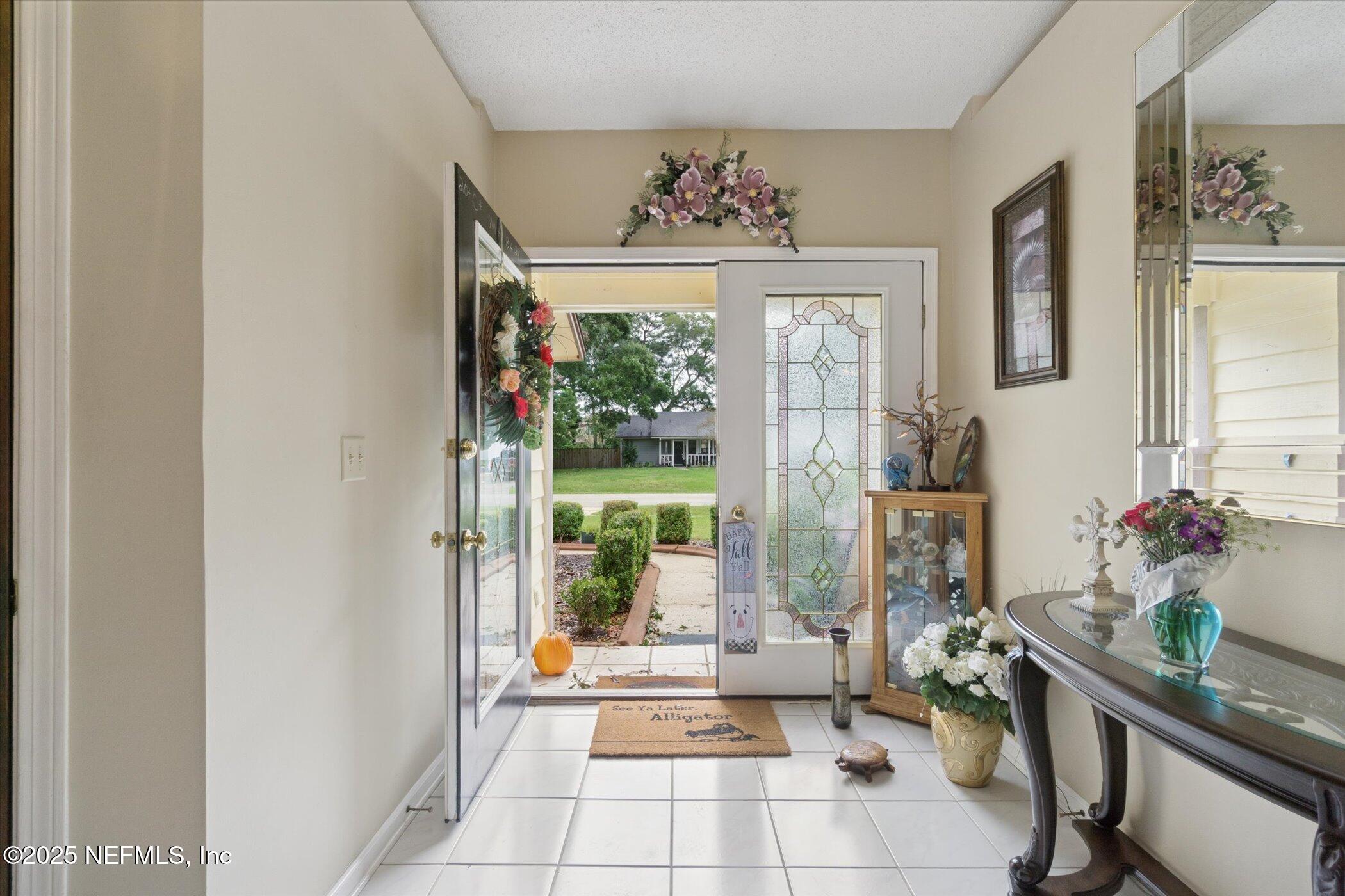 1658 PONDEROSA PINE Drive E