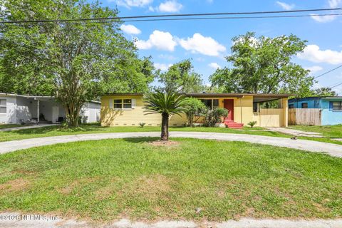 Photo of 4845 WESCH Boulevard, Jacksonville, FL 32207 (MLS # 2143946)