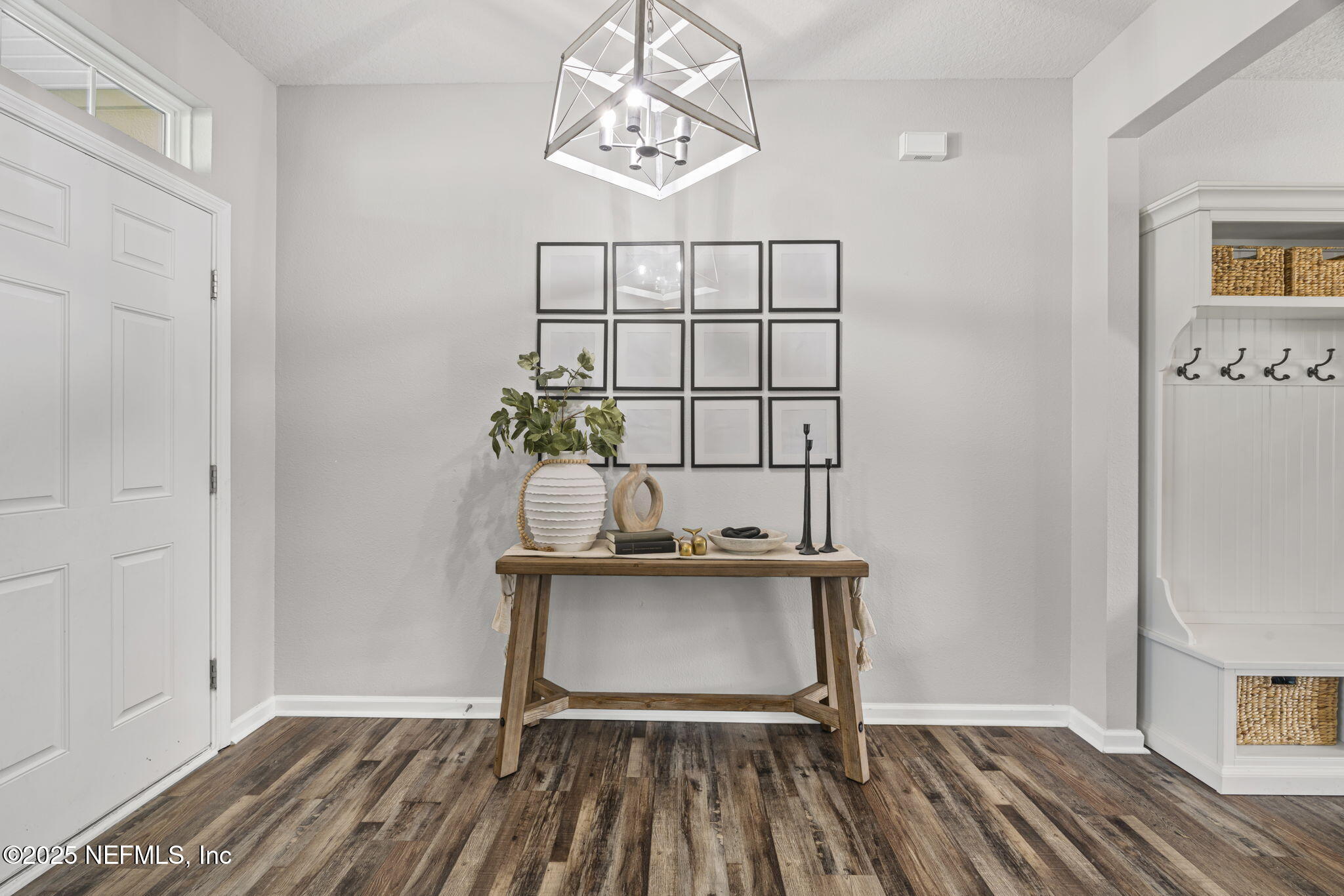 3546 SUMMIT OAKS Drive