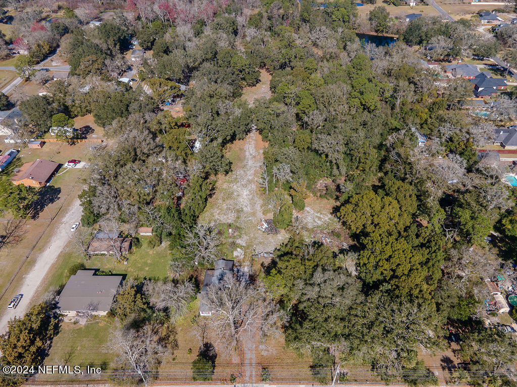 9423 CRYSTAL SPRINGS Road
