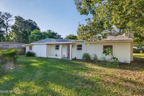 6923 N KING ARTHUR Road N Jacksonville FL 32211