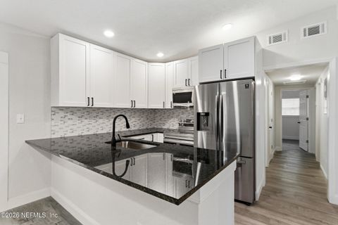 5501 KEYSTONE Drive S Jacksonville FL 32207