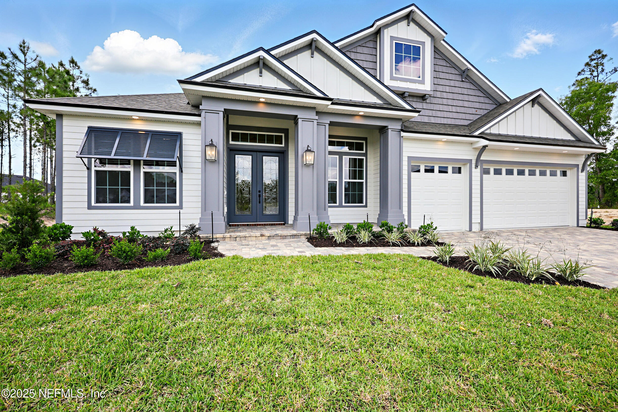 106 COURTNEY OAKS Drive