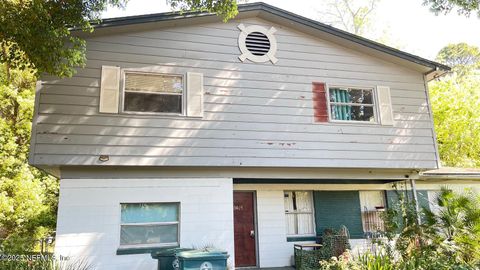 10469 SKYCREST Drive N Jacksonville FL 32246