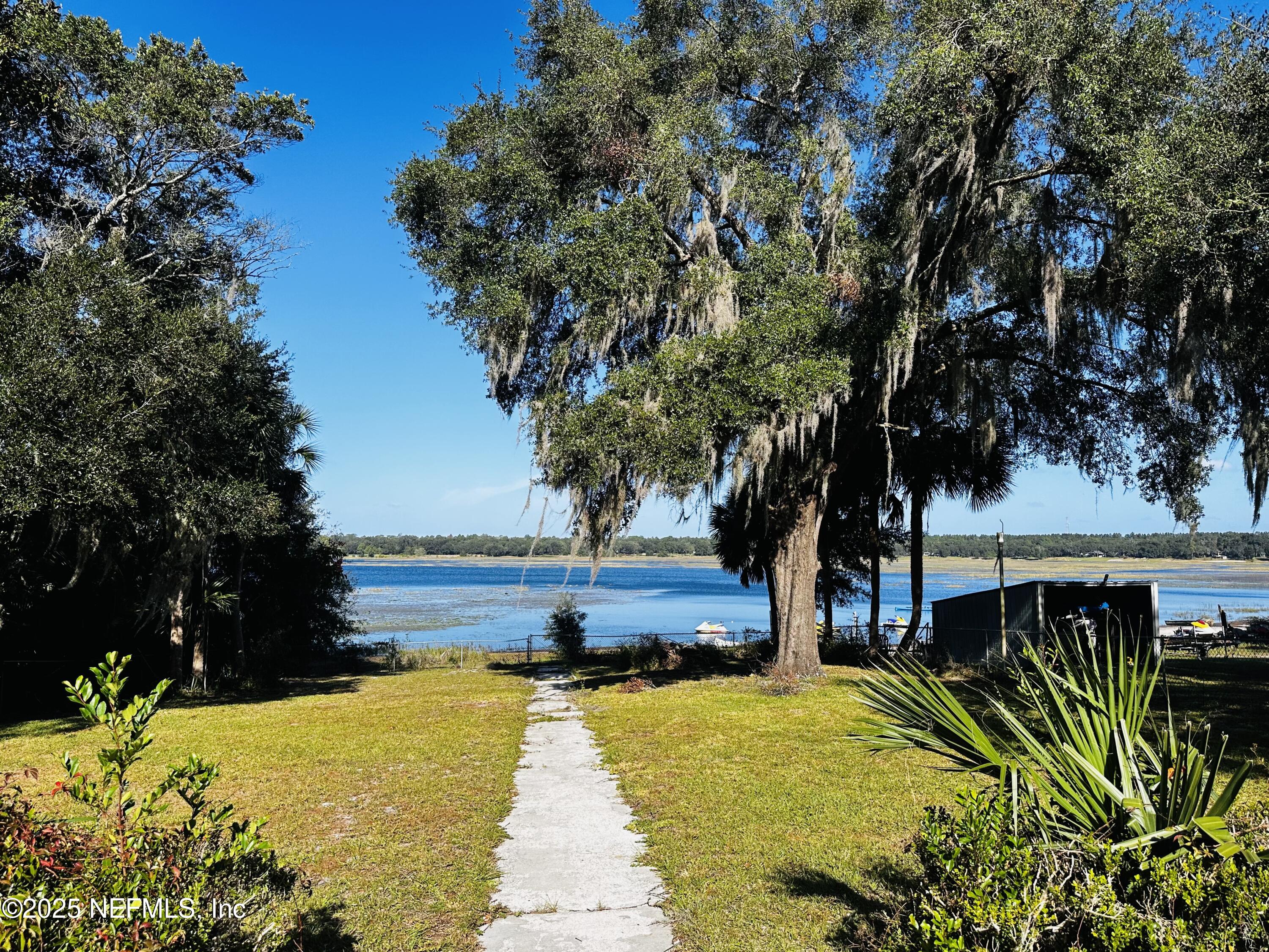 5609 COUNTY ROAD 352