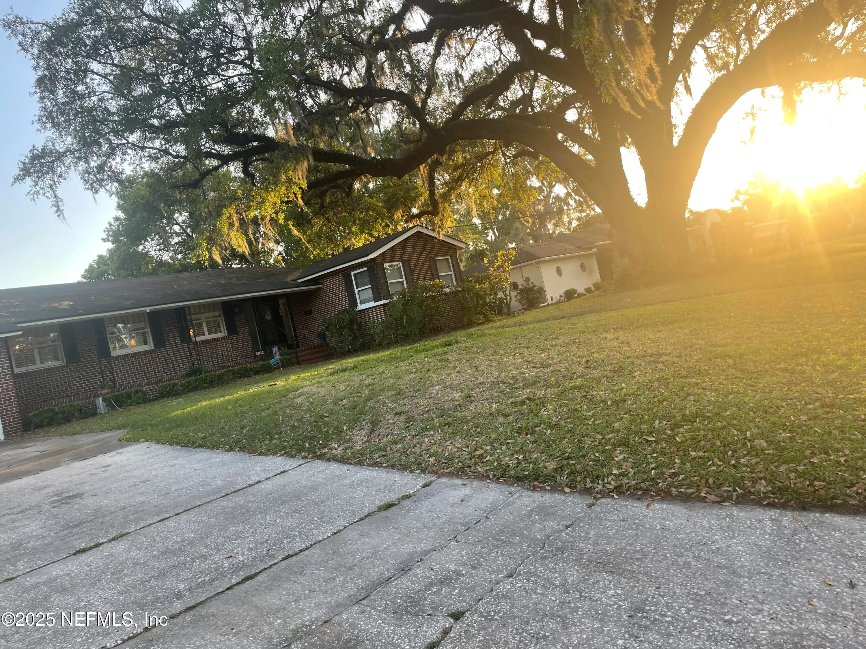 Jacksonville, Florida 32207, United States, 3 Bedrooms Bedrooms, ,2 BathroomsBathrooms,Residential,Pending,118633