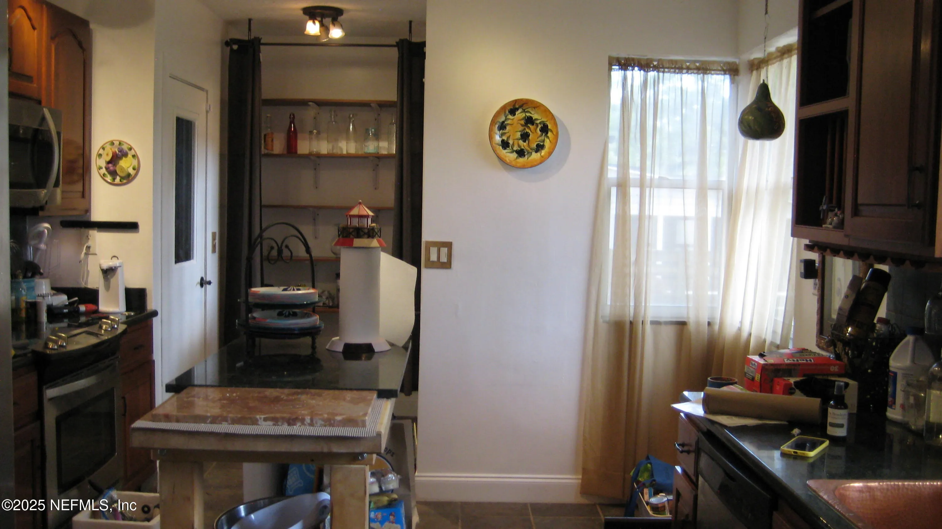 Jacksonville, Florida 32207, United States, 3 Bedrooms Bedrooms, ,2 BathroomsBathrooms,Residential,Pending,118633