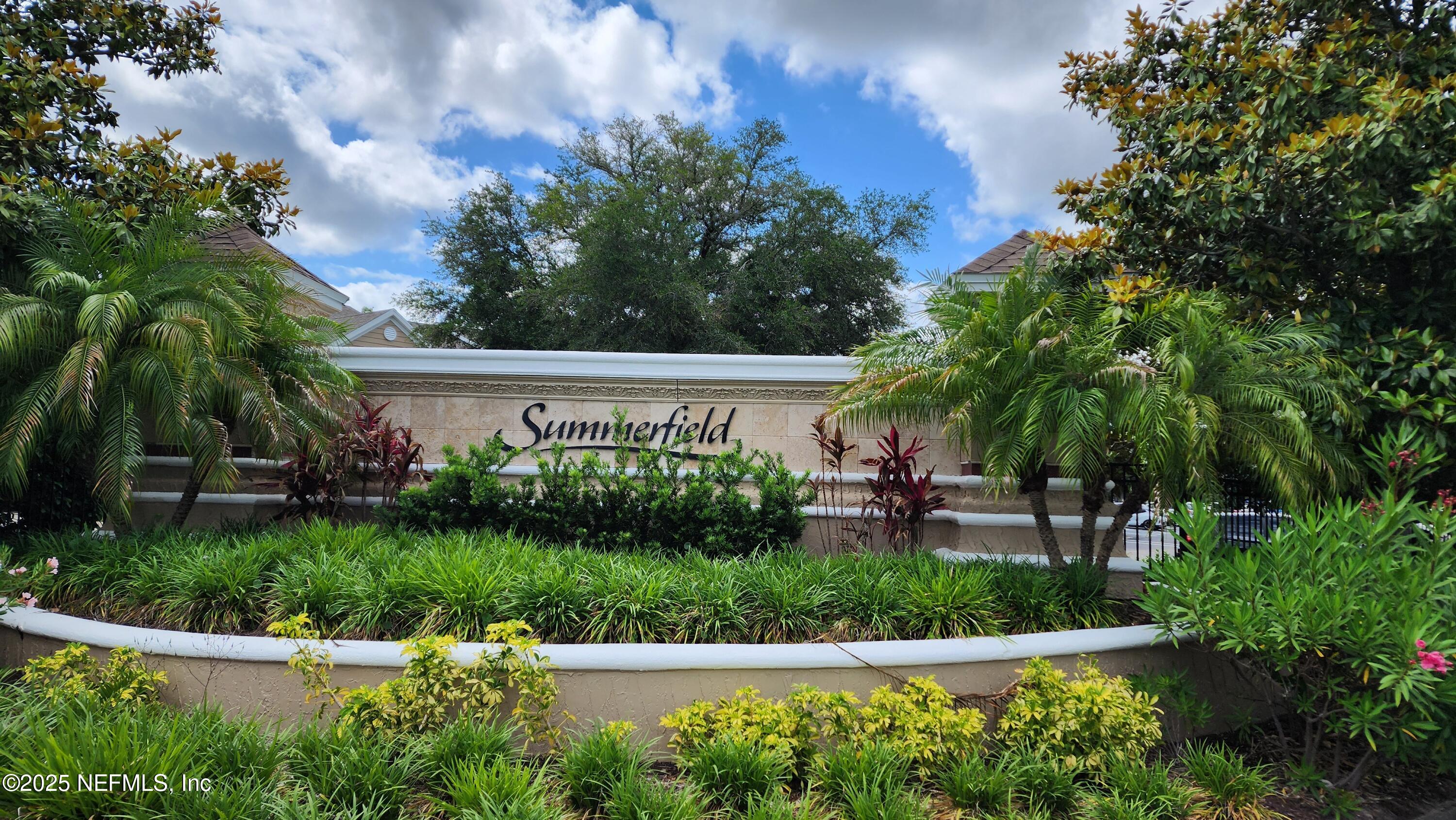 8133 SUMMERSIDE Circle