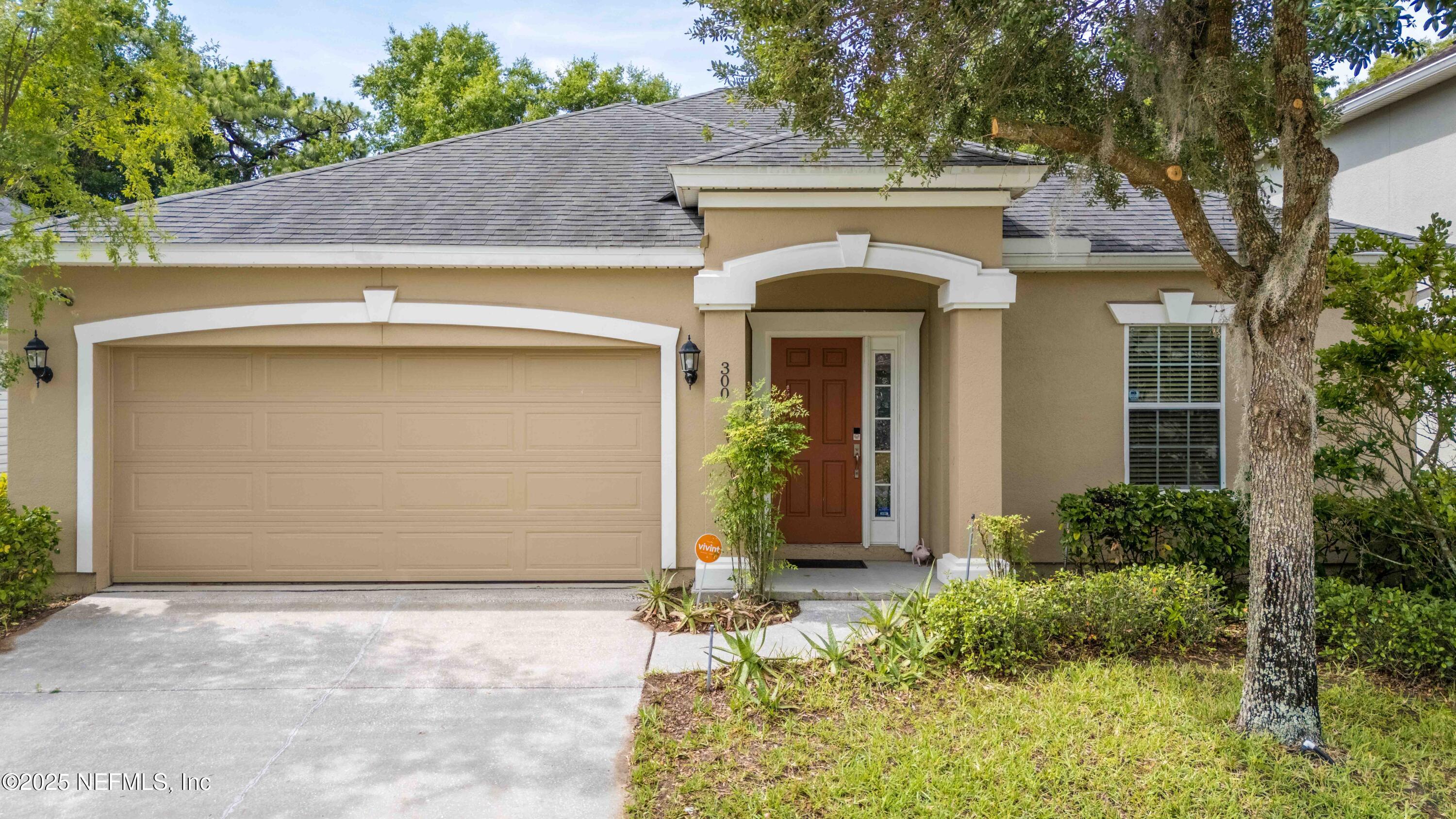 300 AUBURN OAKS Road E