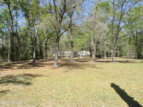 28727 TRACY Road Hilliard FL 32046