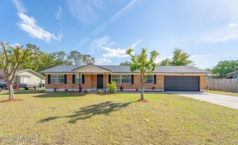 Photo of 3608 FORTUNA Drive, Orange Park, FL 32065 (MLS # 2156546)