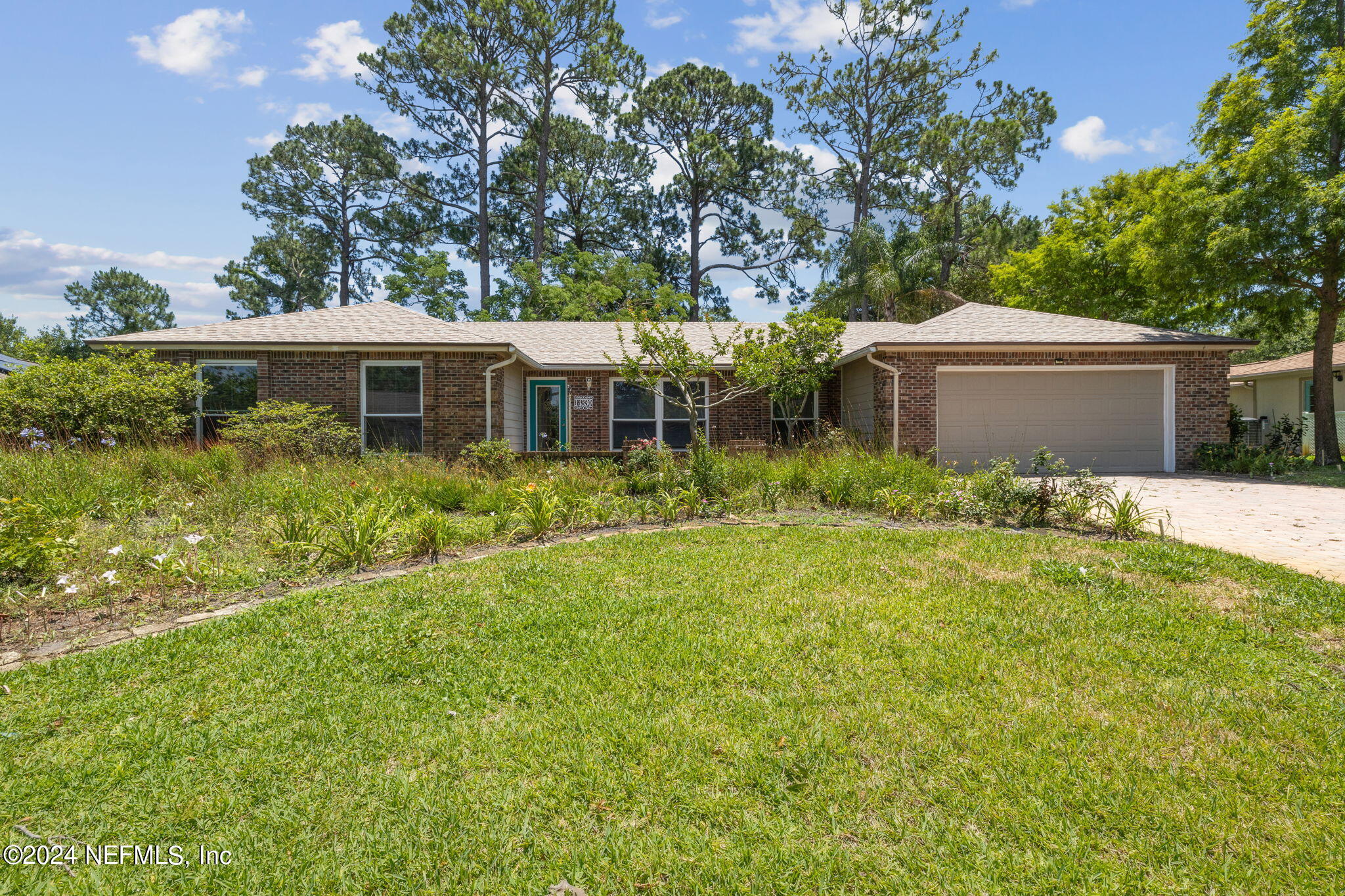 Jacksonville, FL home for sale located at 14330 Falconhead Drive, Jacksonville, FL 32224
