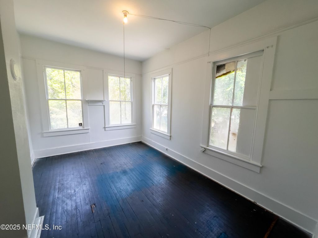 listing image 57