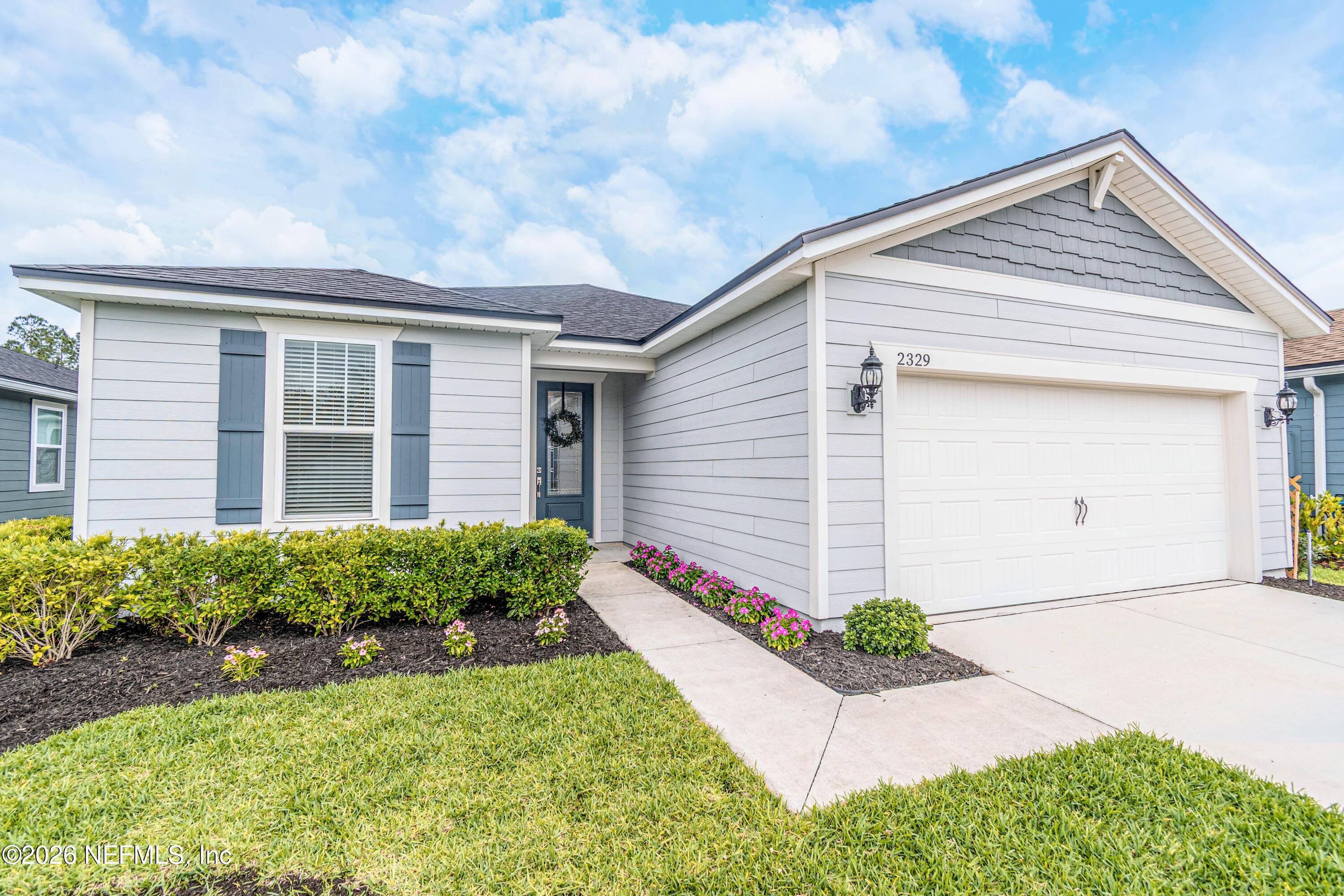 2329 GLADE Lane