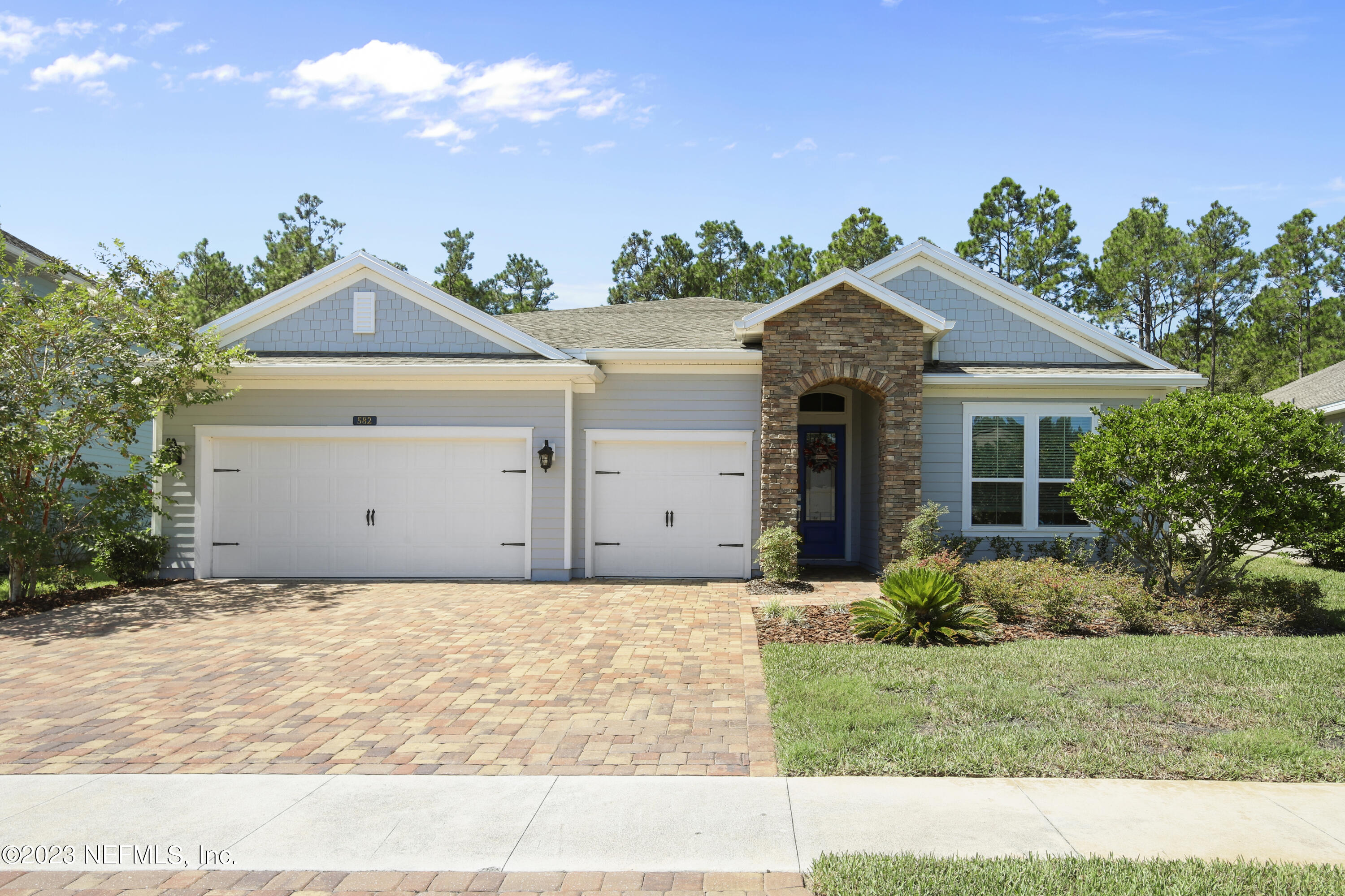 ST AUGUSTINE, FL home for sale located at 582 GLORIETA DR, ST AUGUSTINE, FL 32095