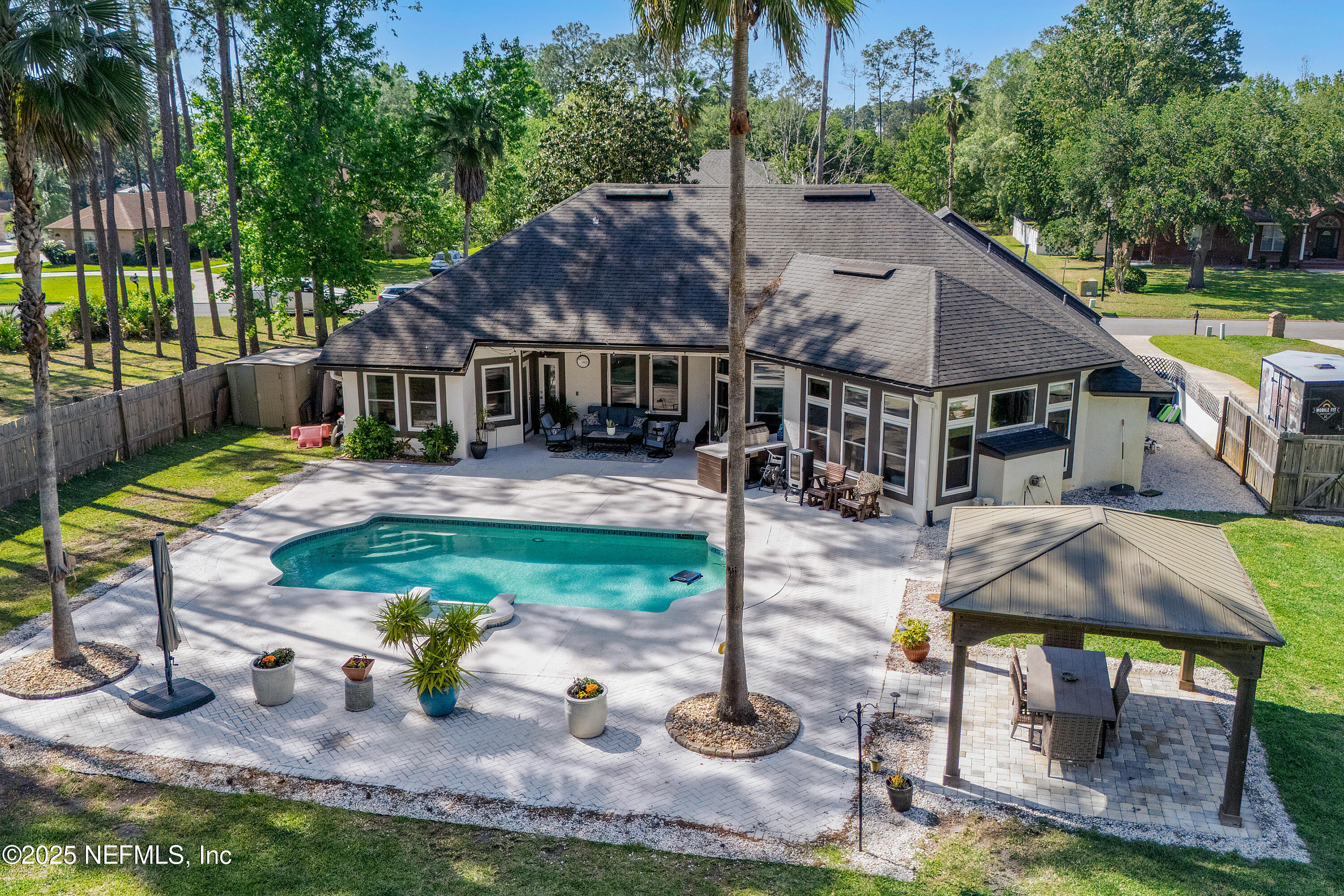 1705 SOUTHCREEK Drive
