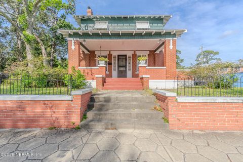 Photo of 2050 N PEARL Street, Jacksonville, FL 32206 (MLS # 2141561)