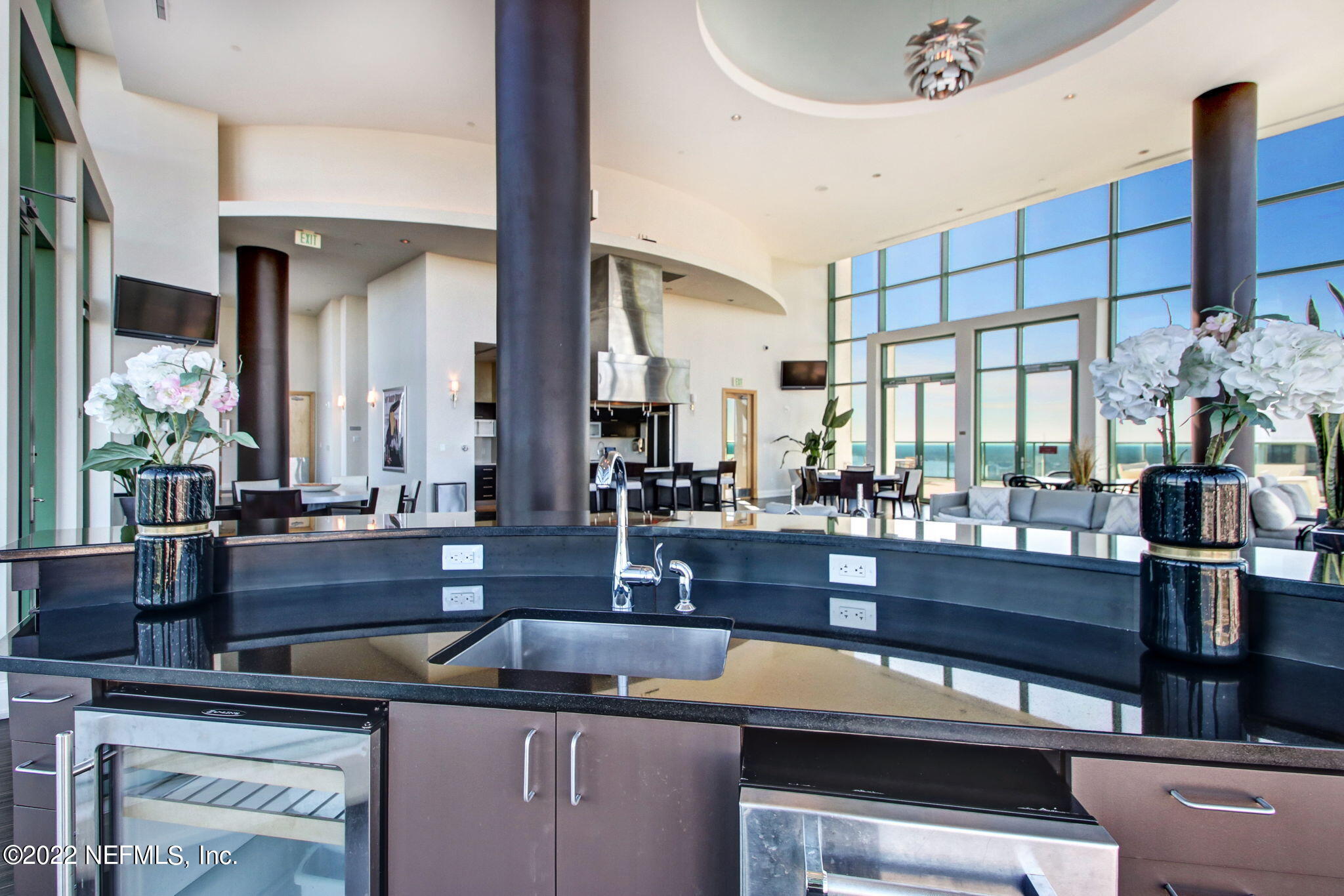 Jacksonville, Florida 32207, United States, 1 Bedroom Bedrooms, ,1 BathroomBathrooms,Residential,Active,69455