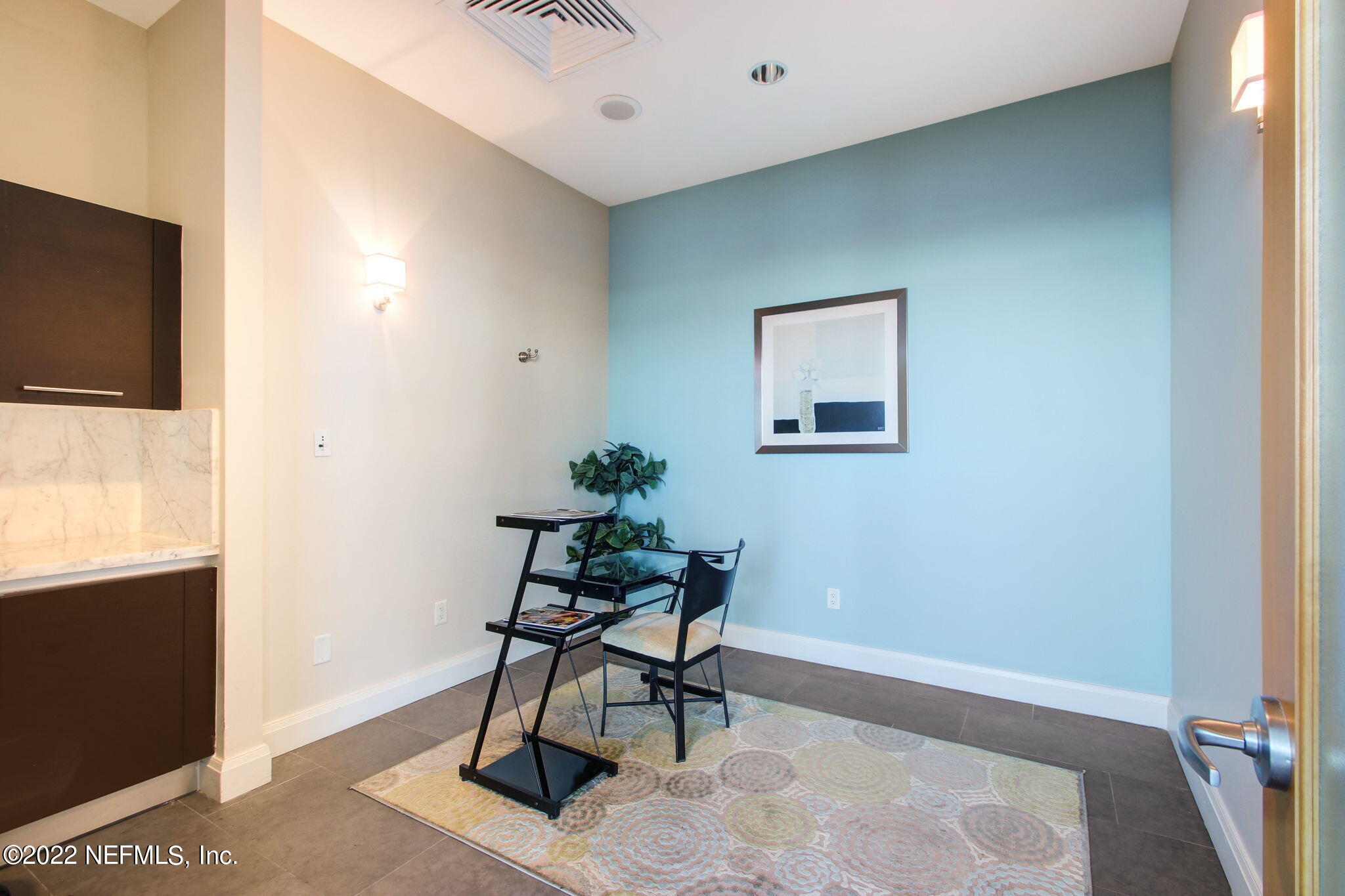 Jacksonville, Florida 32207, United States, 1 Bedroom Bedrooms, ,1 BathroomBathrooms,Residential,Active,69455