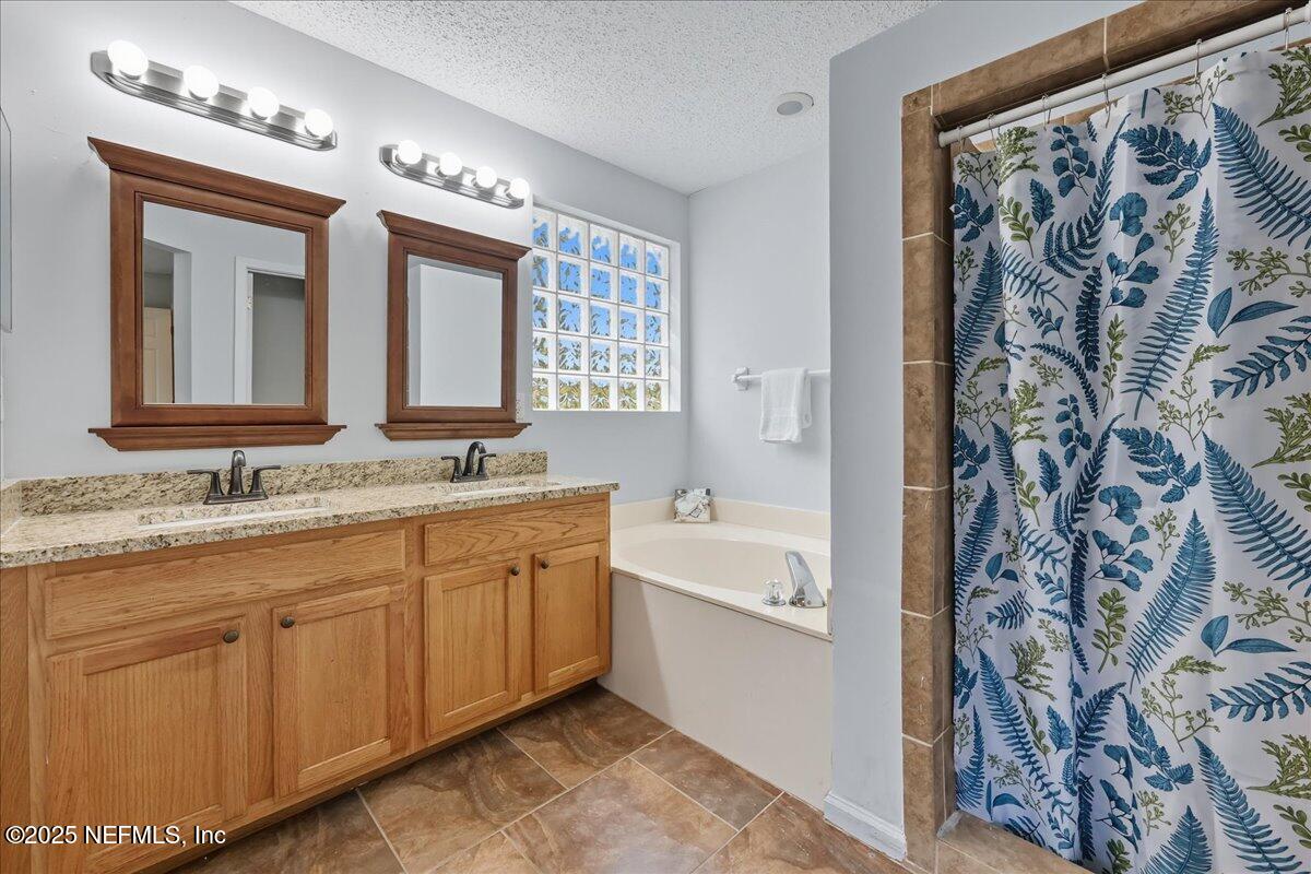 86132 WORTHINGTON Drive