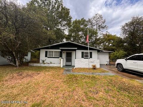 Photo of 3624 ANVERS Boulevard, Jacksonville, FL 32210 (MLS # 2143964)