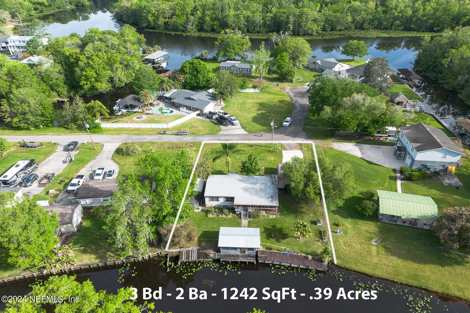 Green Cove Springs, FL home for sale located at 2765 Hidden Waters Drive N, Green Cove Springs, FL 32043