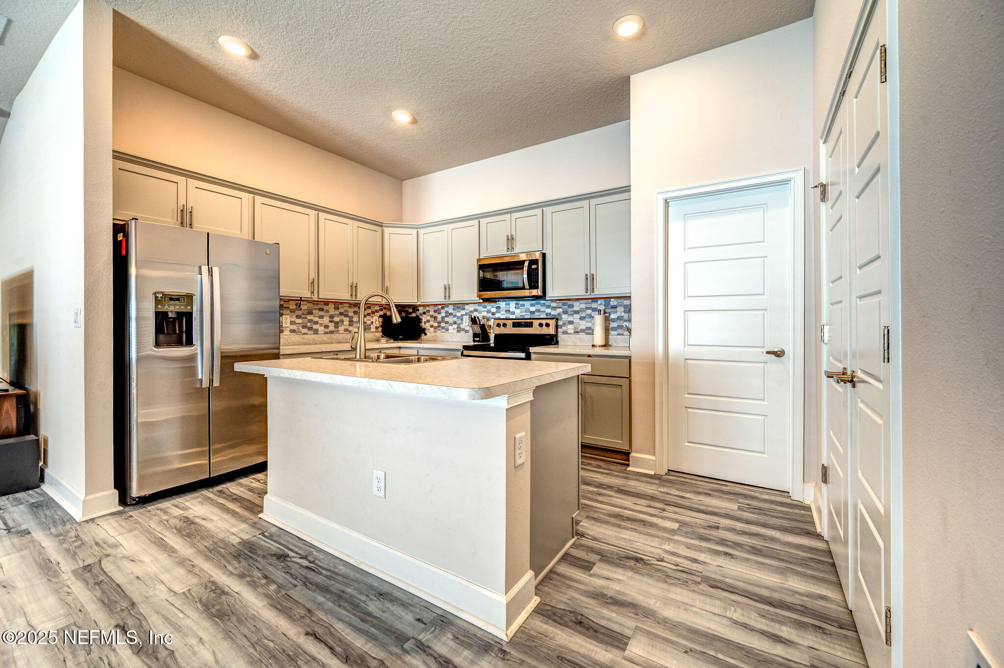 5848 GILCHRIST OAKS Court