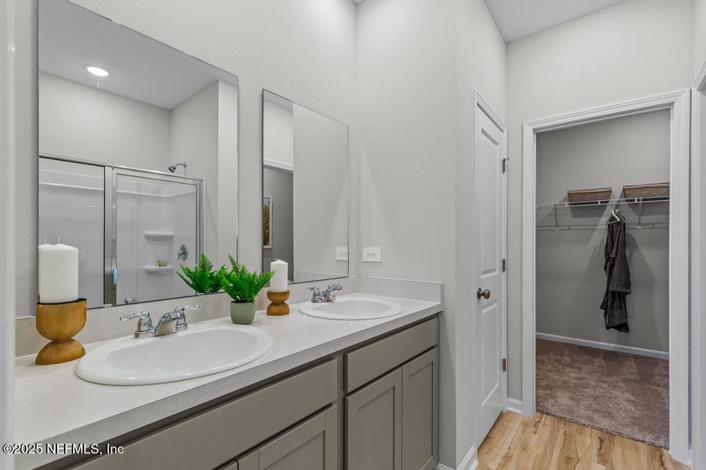 14882 MACADAMIA Lane