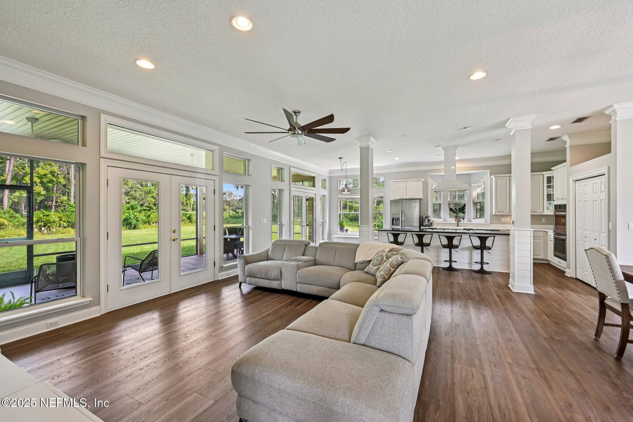 2300 SPRING HILL Court