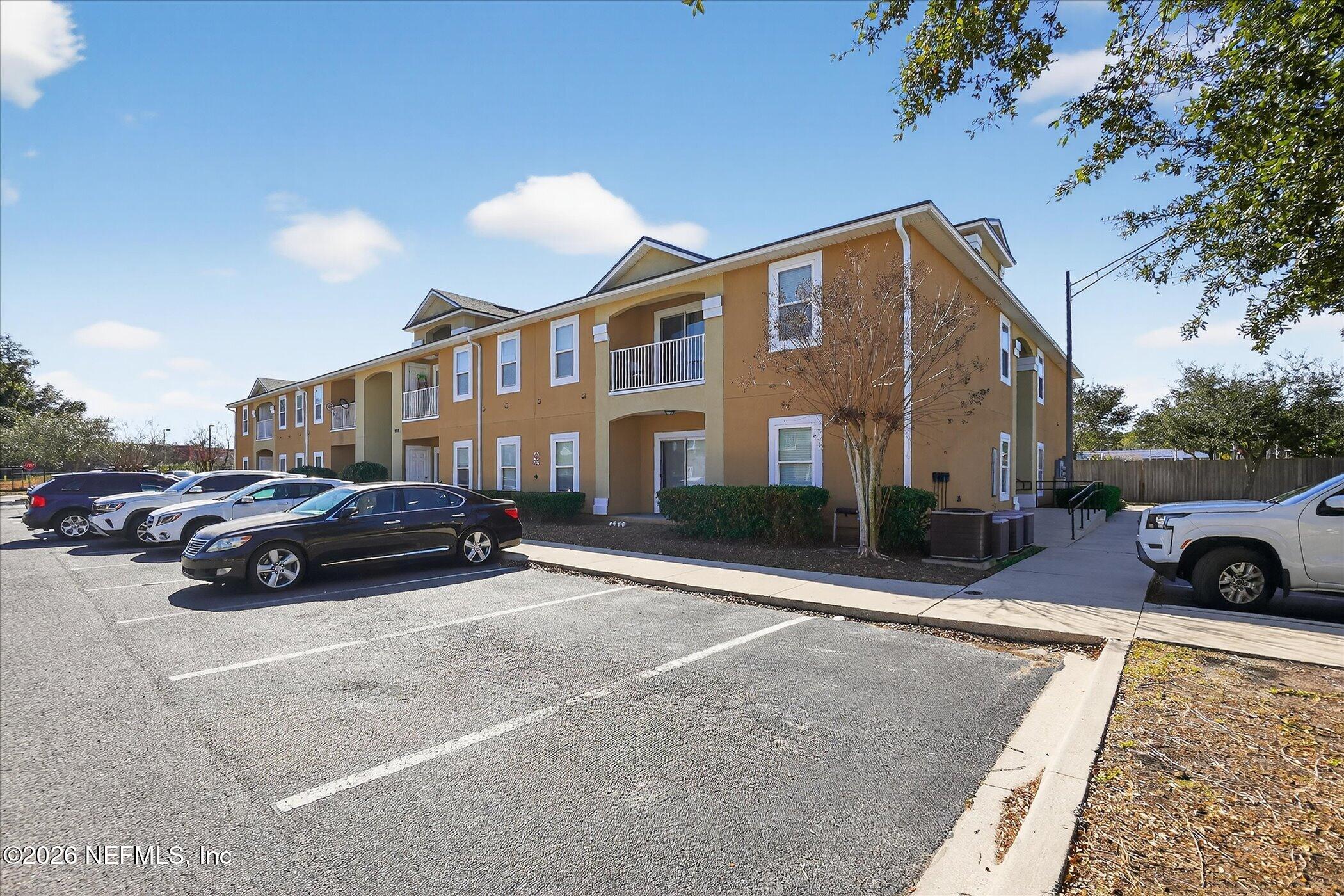 6915 ORTEGA WOODS Drive 3-12