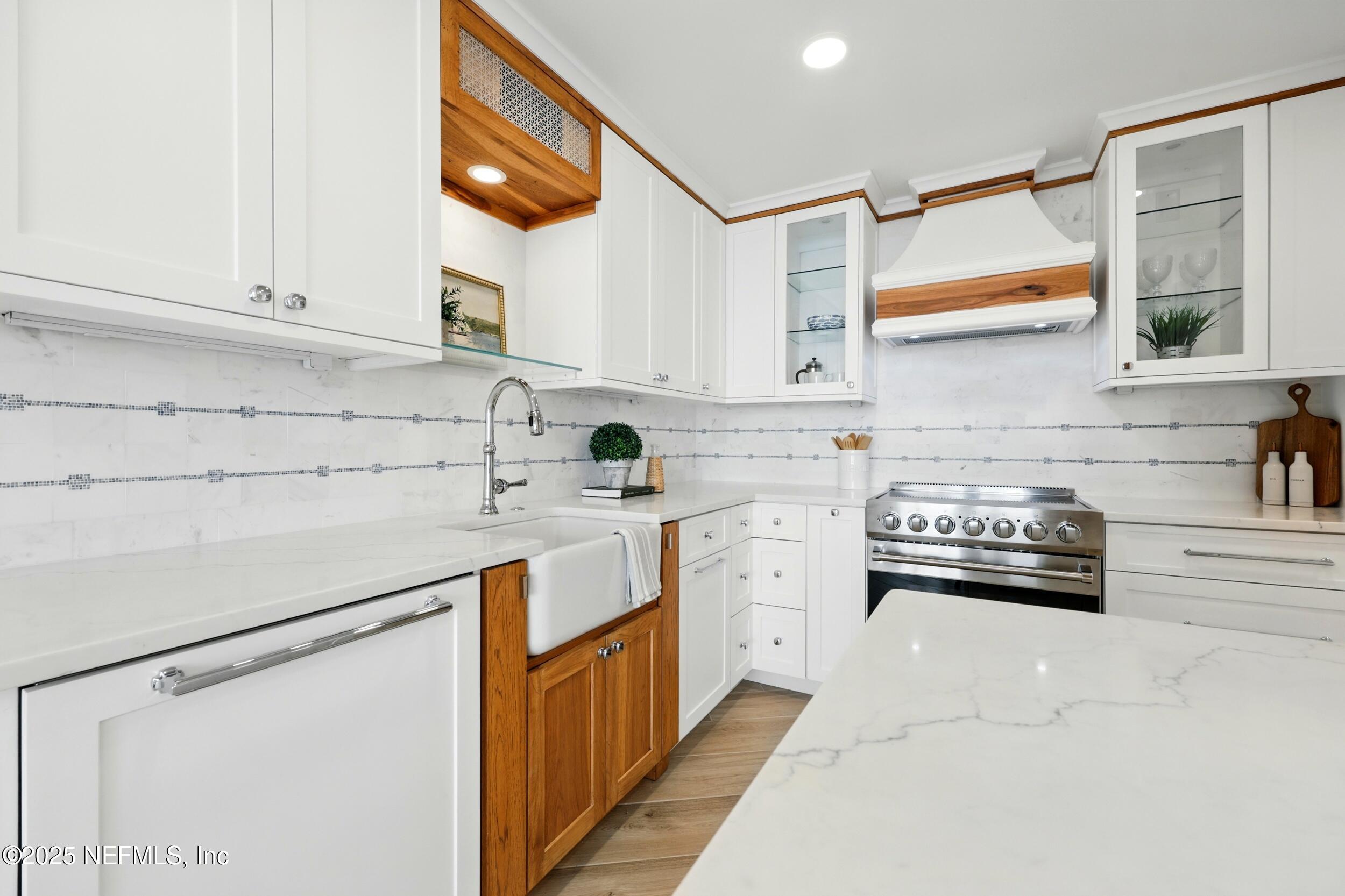 1601 OCEAN Drive S 410