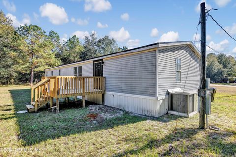 A home in Middleburg